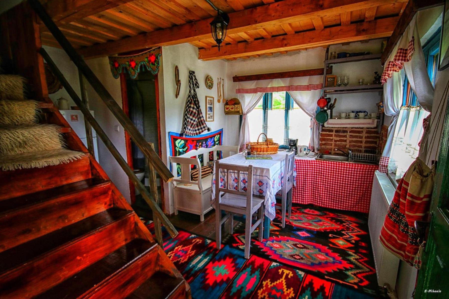 Séjour à la campagne Complex Traditional Casa Din Vale *